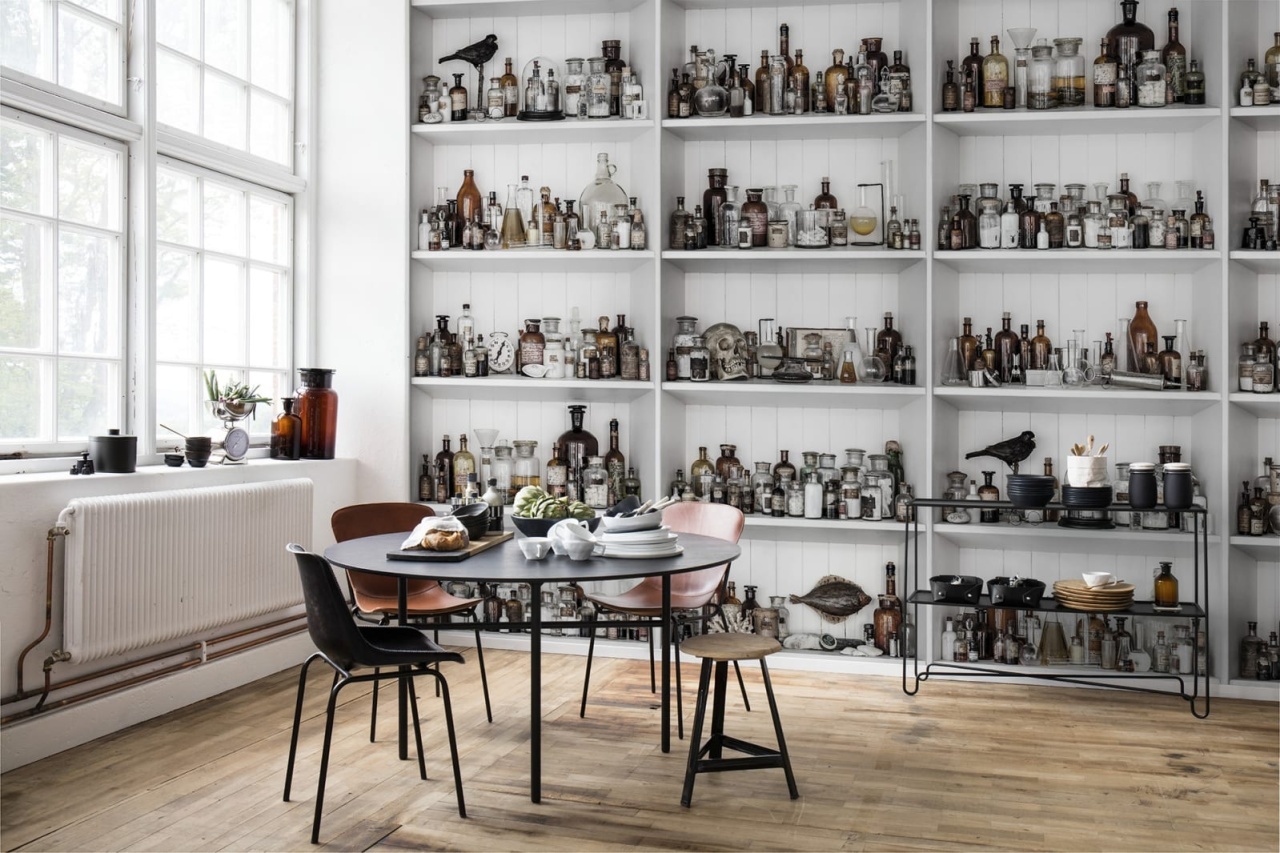 Fototapet, 3D Cabinet of Curios, Raw, Rebel Walls - 4