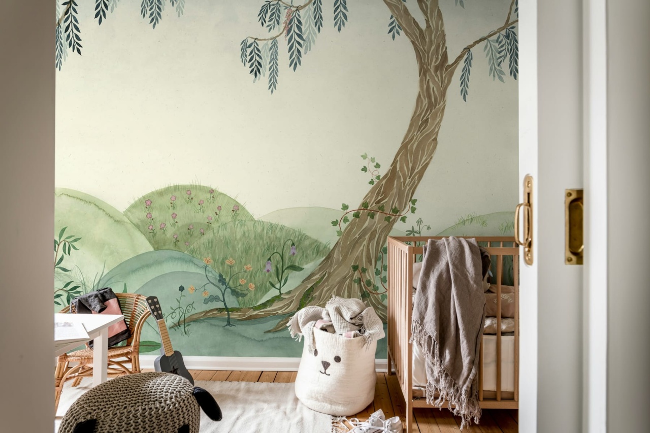 Fototapet, Dreamy Tree, Soft Green, Rebel Walls
