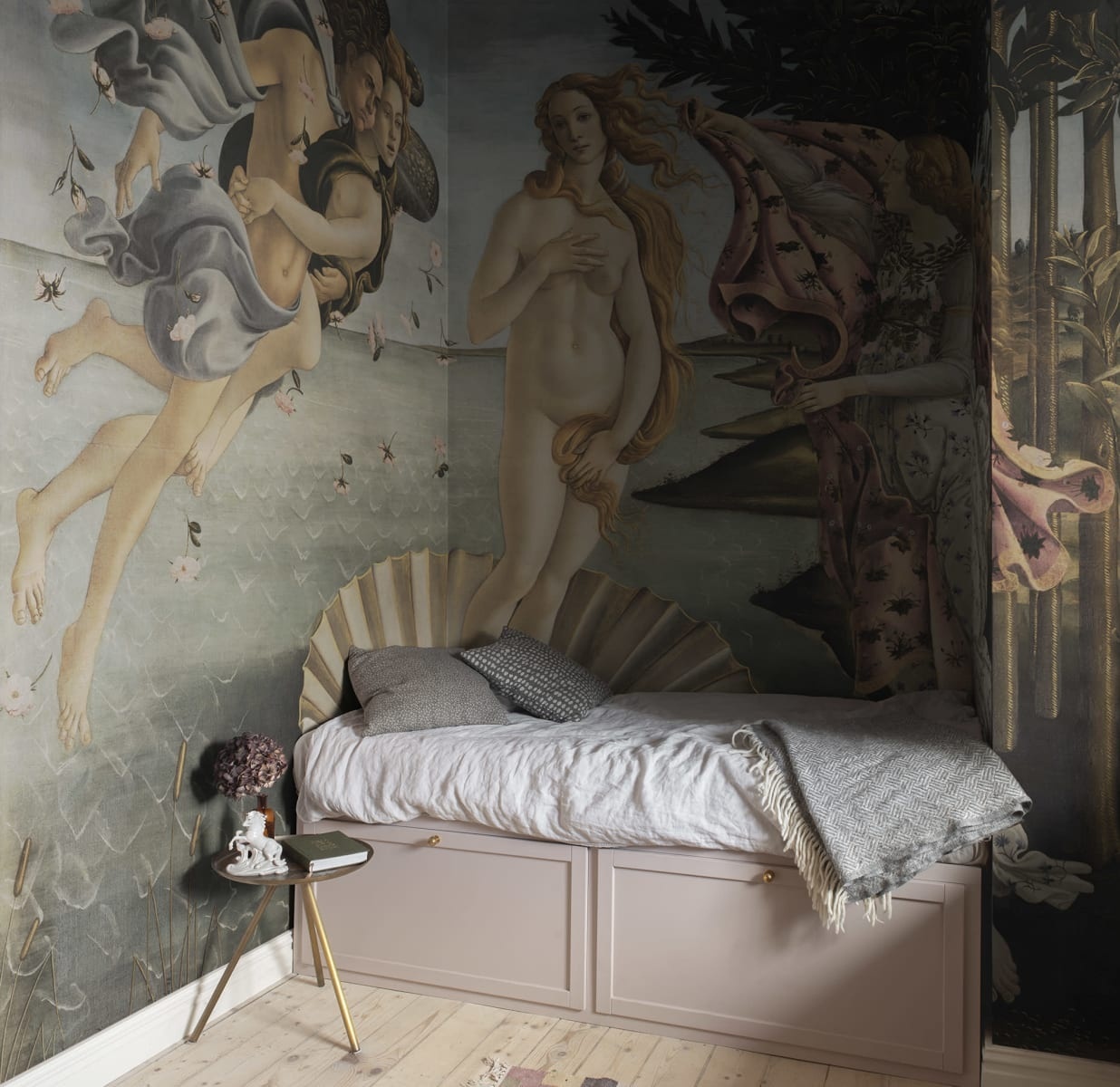 Fototapet, Venus Birth by Sandro Botticelli, Rebel Walls - 3
