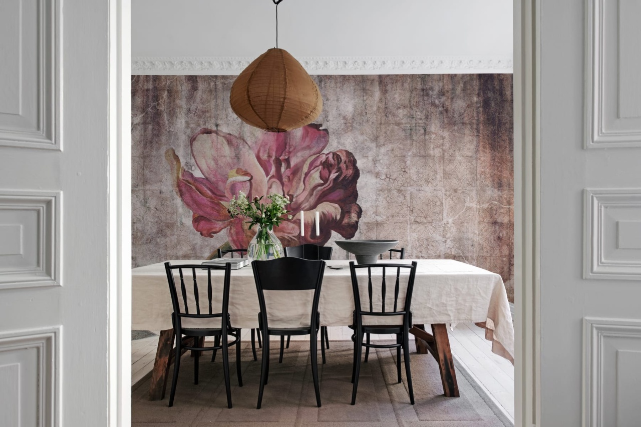 Fototapet, Vintage Tulip, Rebel Walls - 3
