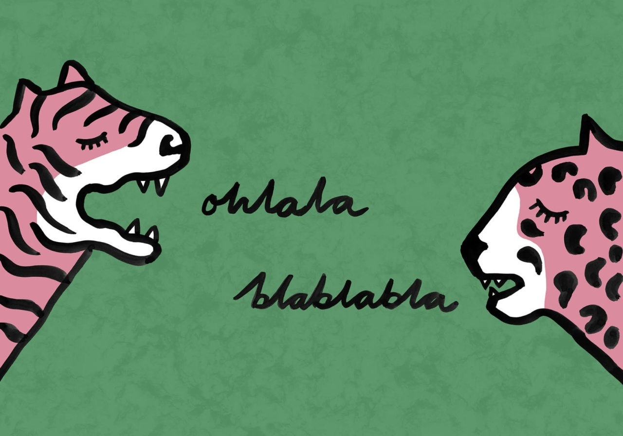 Fototapet, Cat Talk, Green, Rebel Walls - 2