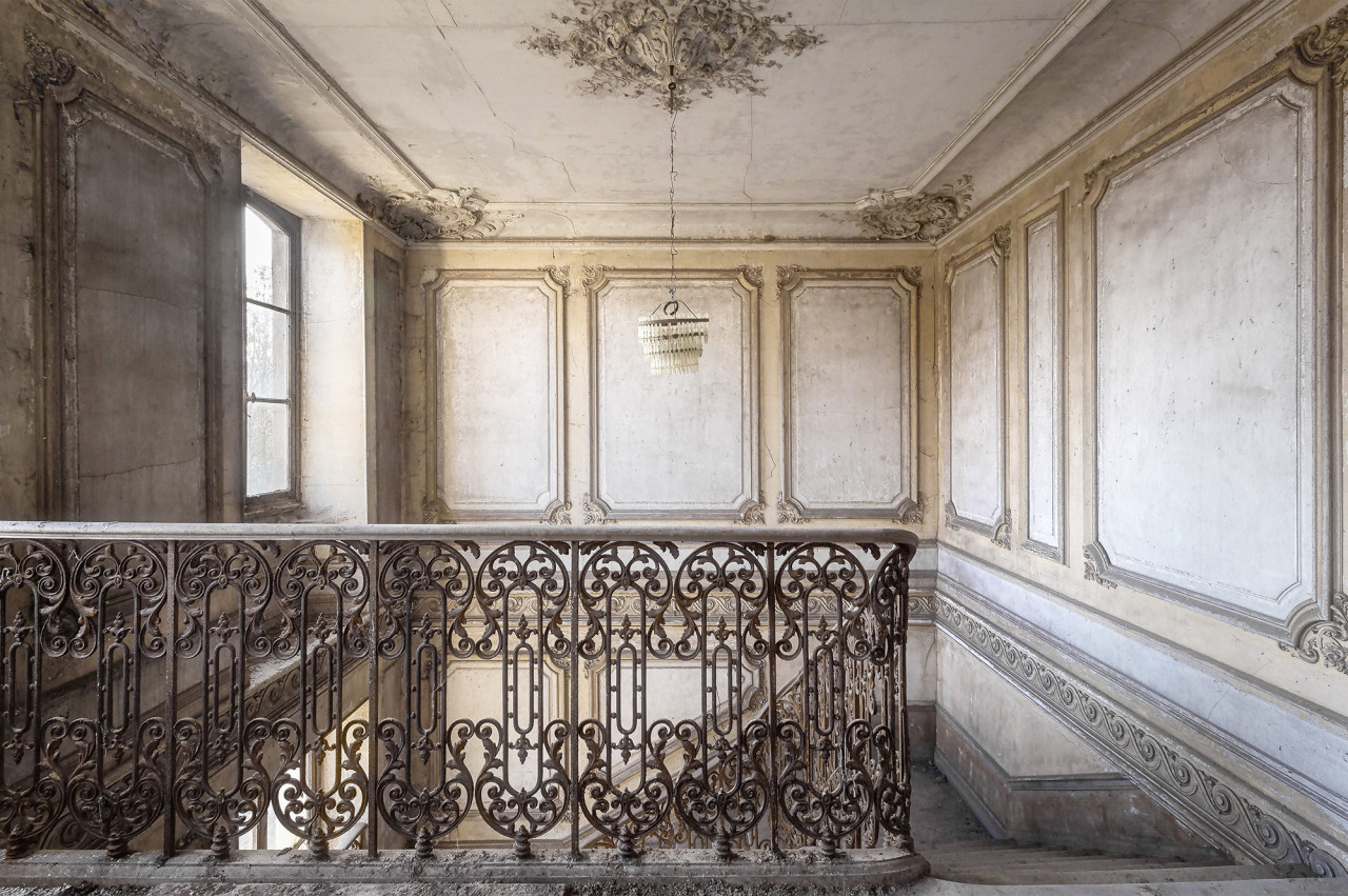 Tapet Staircase, Rebel Walls - 1 | YEO