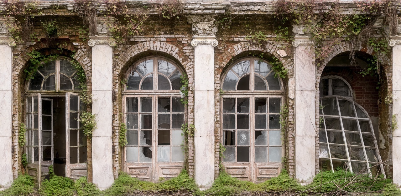 Fototapet, 3D Ruin Romance, Rebel Walls - 2