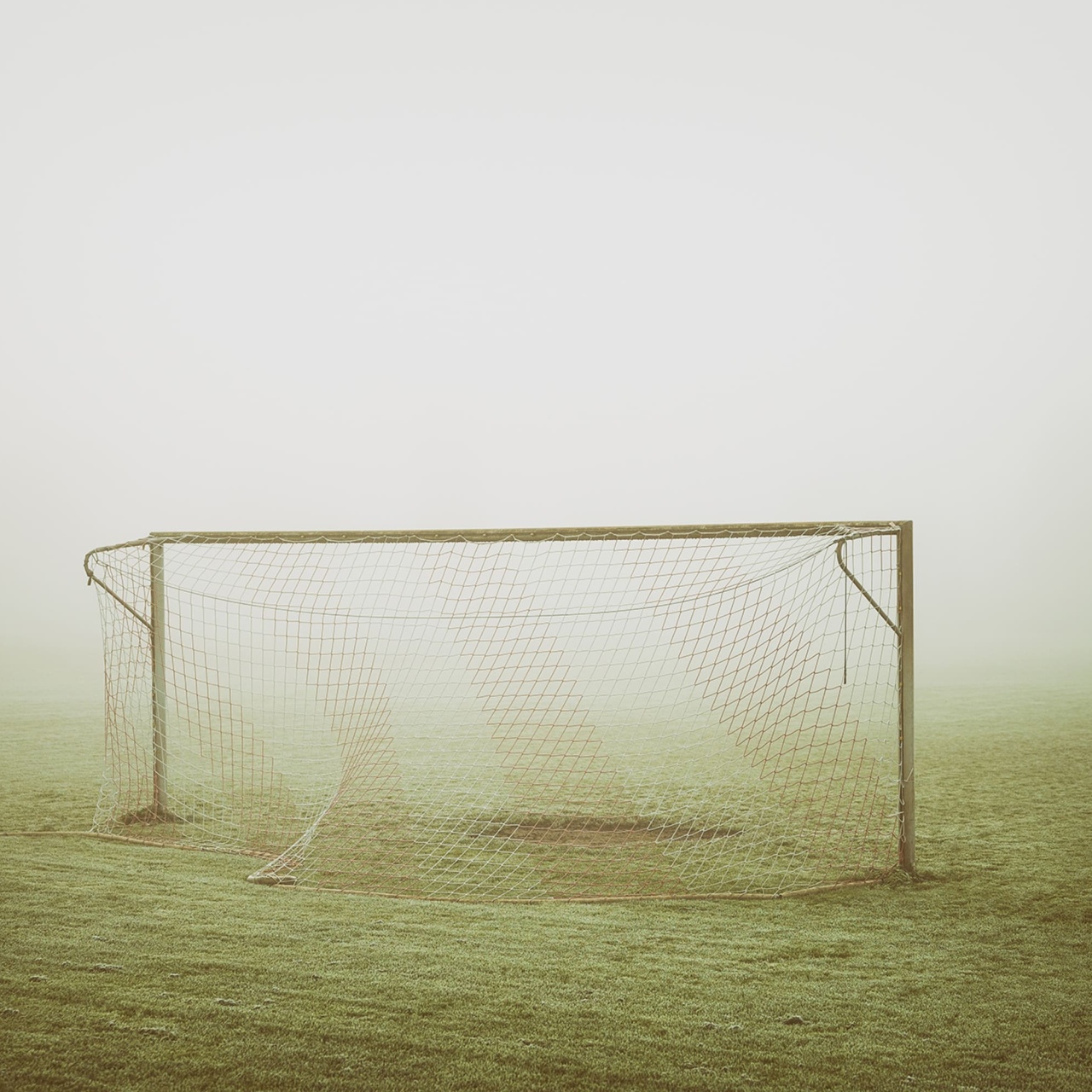 Fototapet, Lonely Goal, Rebel Walls - 2