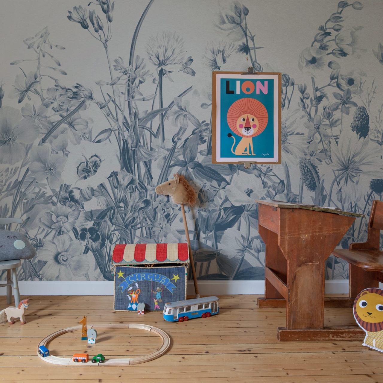 Fototapet, Soft Meadow, Blue, Rebel Walls - 3