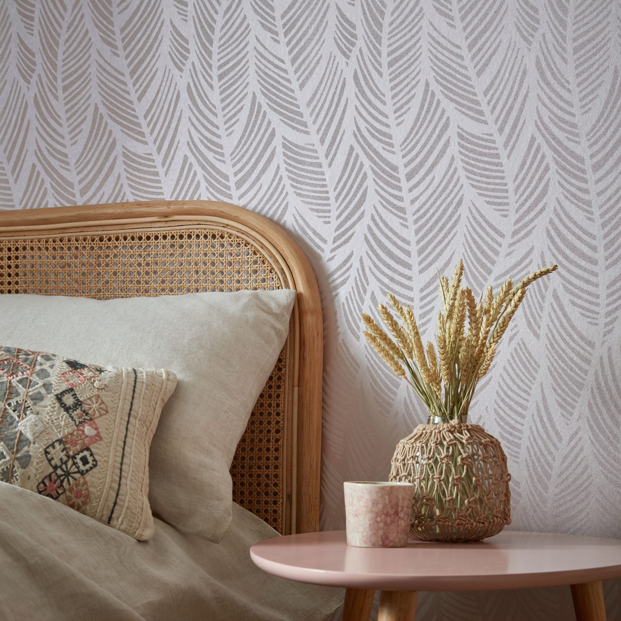 Tapet, Bramble, Chamomile Pink Luxury Bead, 1838 Wallcoverings, 5.3mp / rola