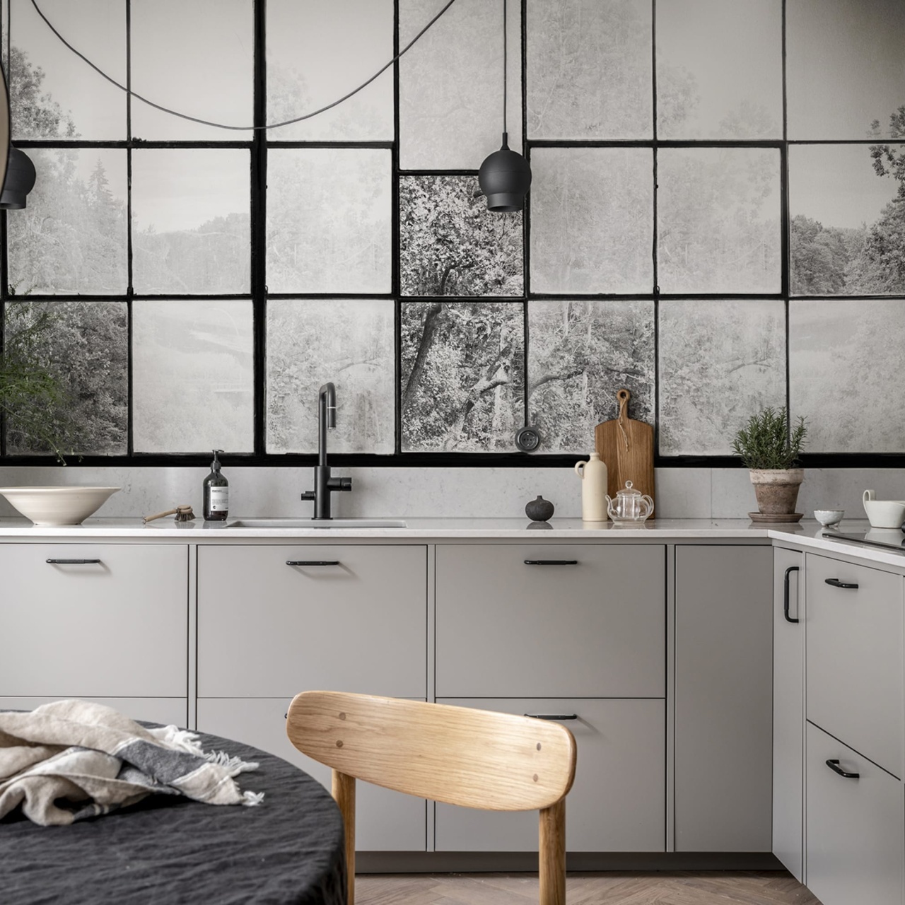 Fototapet, Factory Window, Graphite, Rebel Walls - 3