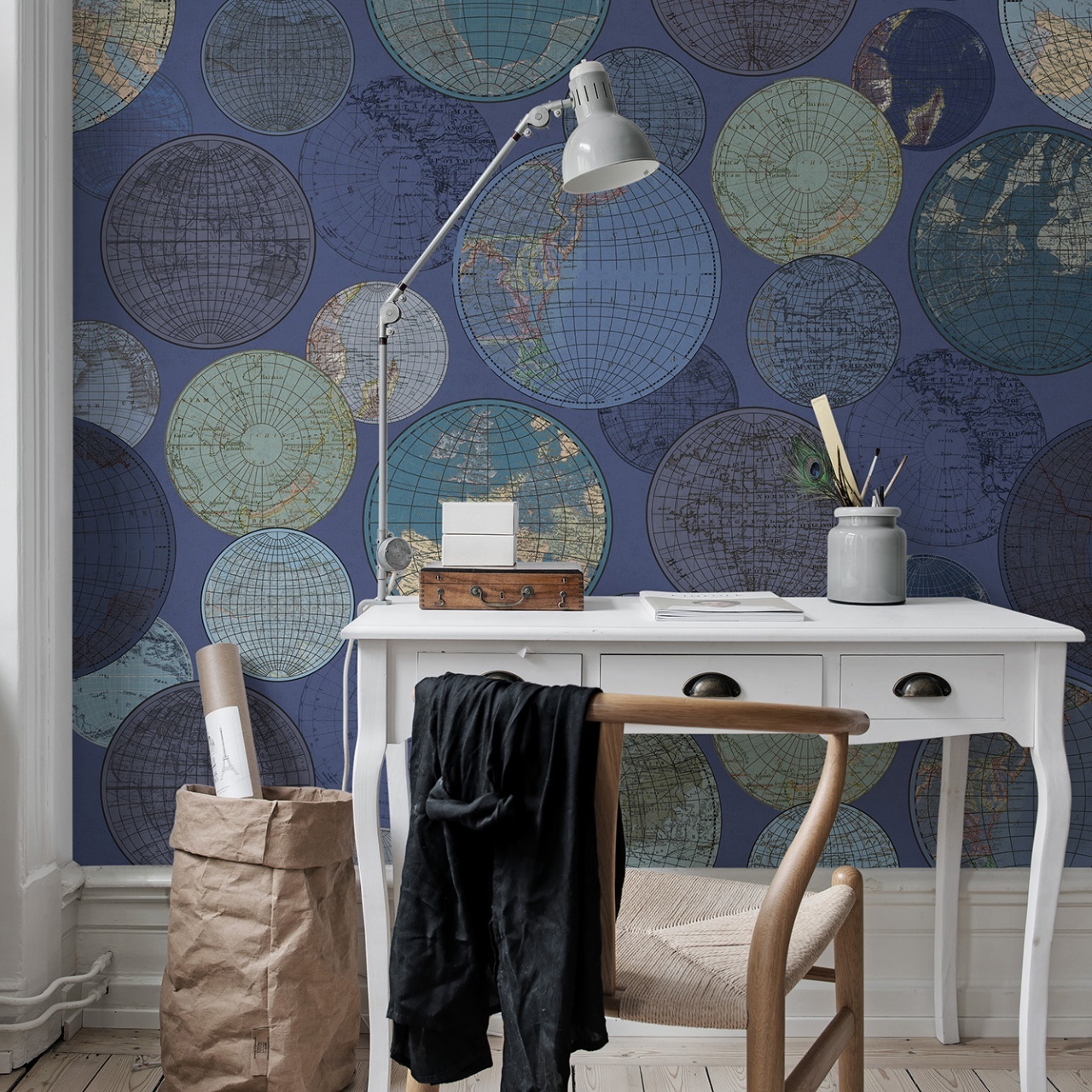 Fototapet, Globes Gathering, Blue, Rebel Walls - 3