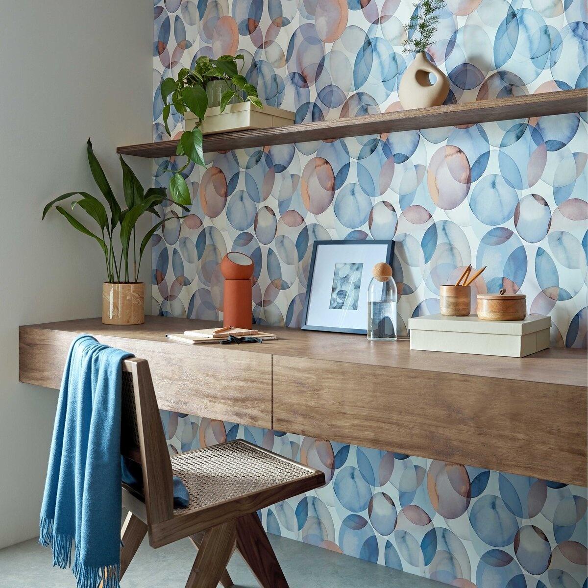 Tapet, Honesty, Opal Blue Luxury Geometric, 1838 Wallcoverings, 5.3mp / rola