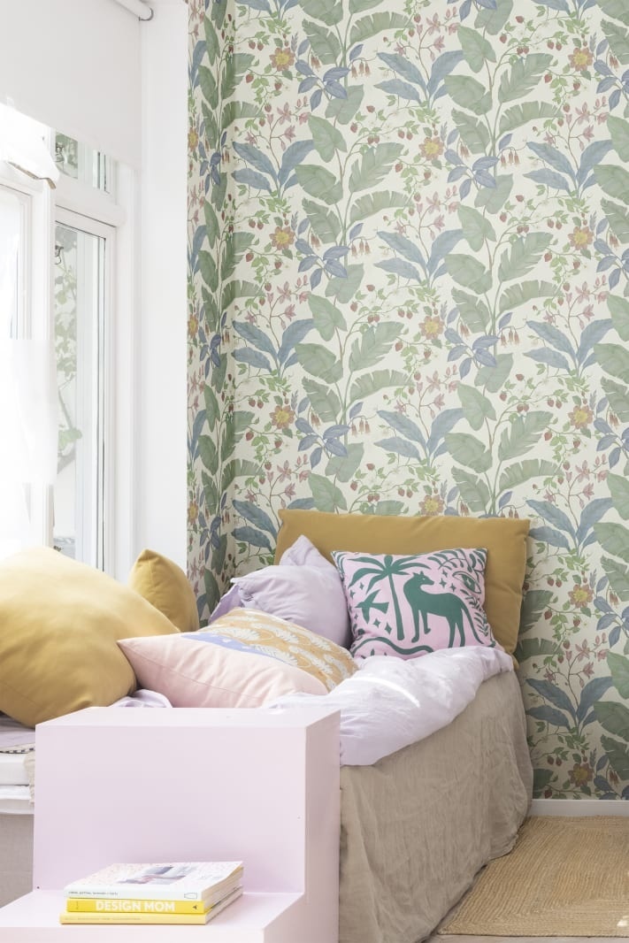 Tapet Strawberry Lane, Ivory, Rebel Walls - 5