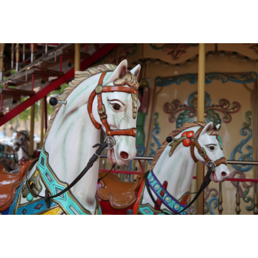 Tapet Carousel, Rebel Walls - Img 2