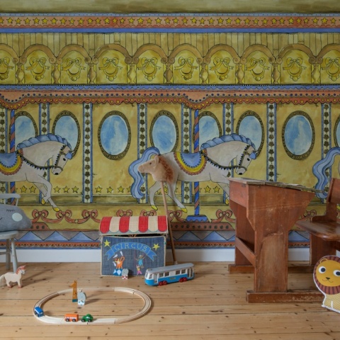 Fototapet, Merry Go Around, Yellow, Rebel Walls