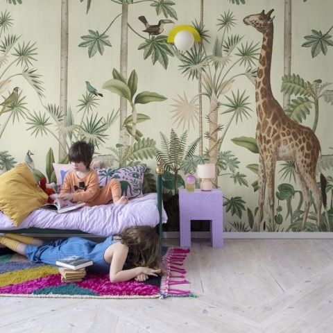 Fototapet, Giraffe's Stroll, Sunny, Rebel Walls - Img 4