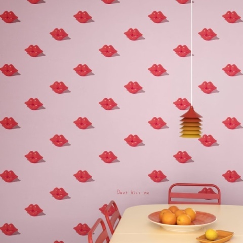 Fototapet, Kissing Booth, Pink, Rebel Walls - Img 3