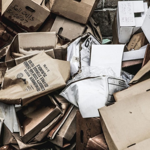 Fototapet, One Man's Trash (Is Another Man's Treasure), Rebel Walls - Img 2