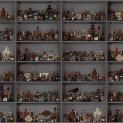 Fototapet, 3D Cabinet of Curios, Night, Rebel Walls - Img 2