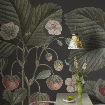 Fototapet, Wild Strawberries, Midnight, Rebel Walls - Img 3