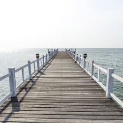 Fototapet, Hampton Pier, Rebel Walls - Img 5