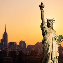Fototapet, Statue of Liberty, Rebel Walls - Img 2