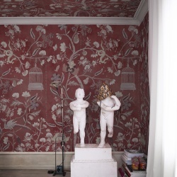 Fototapet, Mystic Garden, Red, Rebel Walls - Img 3