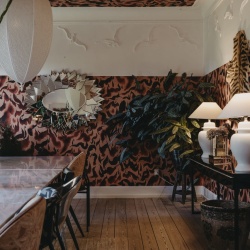 Fototapet, Discus, Red, Rebel Walls - Img 7