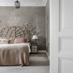 Fototapet, Chinoiserie Haze Sand, Rebel Walls - Img 3