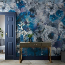 Tapet, Bloom, Sapphire Blue Luxury Floral, 1838 Wallcoverings, 6.5mp / rola