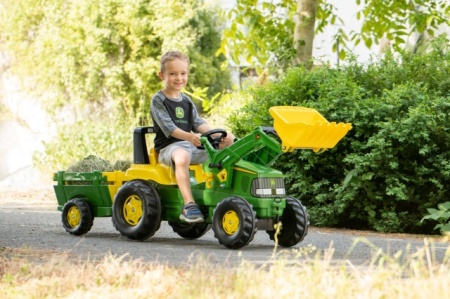 Traktor John Deere utovarivač sa prikolicom