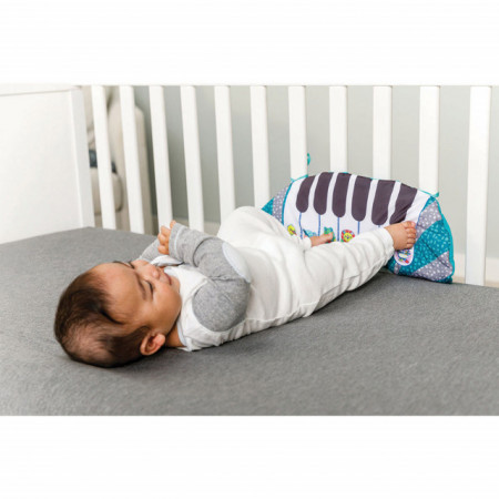 Podloga za tummy time sa klavirom Infantino