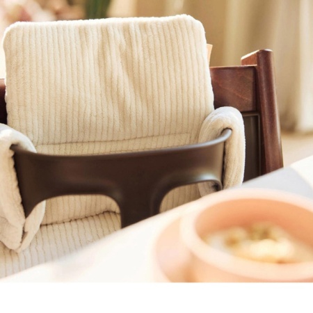 Jollein Highchair Cushion Cloudy Rib - jastuk za hranilicu u upotrebi