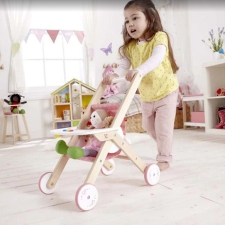 Hape klasična drvena kolica za lutke i nove avanture