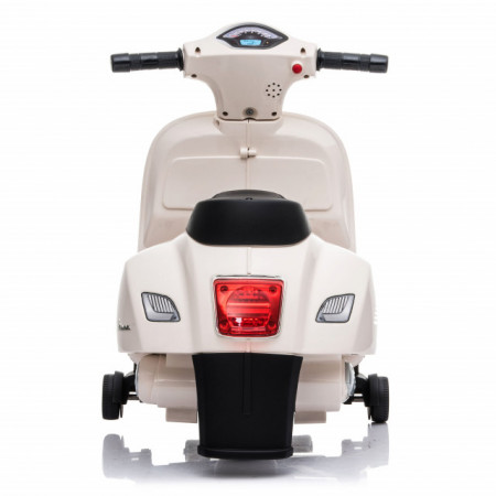 Vespa na akumulator White