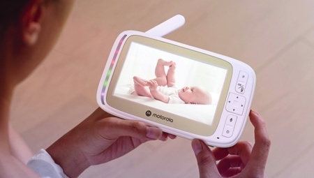 Motorola VM45 Connect kamera za nadzor bebe sa noćnim vidom