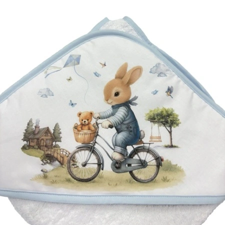 Peškir za bebe 75x75cm Zeka na biciklu dezen plavi – detalj kapuljače sa motivom zeke