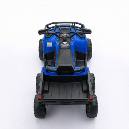Robust 4x4 kvad zadnji deo sa gepekom