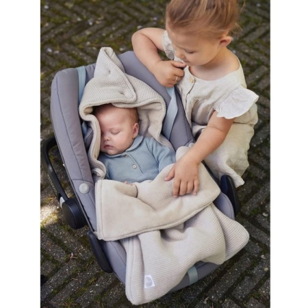 Jollein Footmuff – beba u navlaci, sigurnost i udobnost