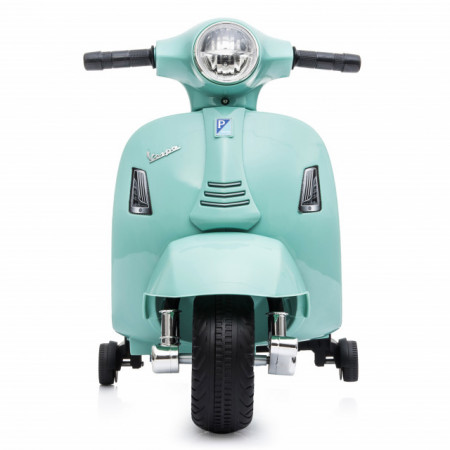 Vespa na akumulator Green