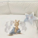Deksi Posteljina za bebe 3 little friends Zeka na motoru plava