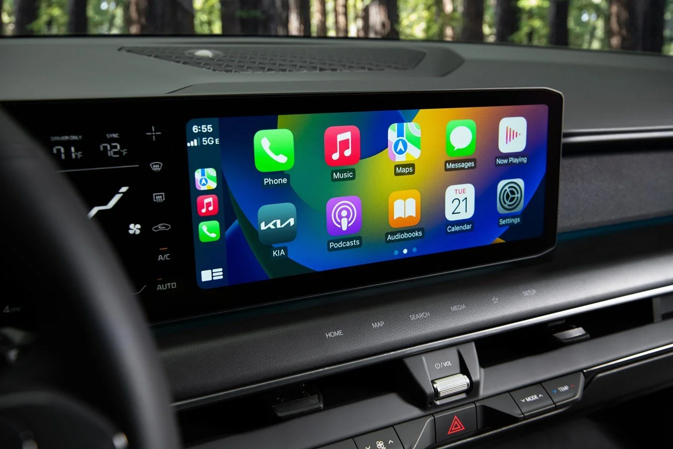 Aplicatii infotainment in masina