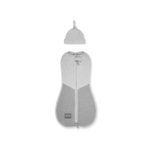 Săculeț Swaddle pentru infășat nou născut din bumbac + căciulița – First Step Gri deschis/ Gri inchis