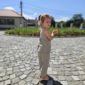 Compleu pentru fete, din in