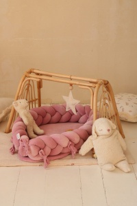 Baby Nest 2 în 1 din catifea, cu saltea și protecție - Dusty pink - Img 7