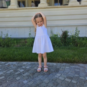 Rochiță albă cu bretele