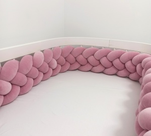 Protecție laterală impletită in 4 pentru pătuț Velvet - Dusty Pink 200 cm - Img 3