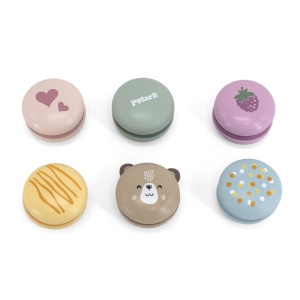 Prăjiturele Macarons din lemn