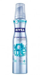 Spuma Coafanta Volume Sensation NIVEA 150ml