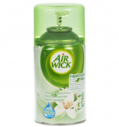 Odorizant AIRWICK Fresh Matic Rezerva Frezie si Iasomie 250ml - Img 2