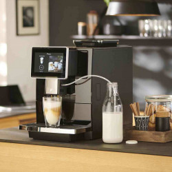 Espressor Automat TCHIBO Coffea Office, Ecran Tactil, Bauturi Presetate, Dispozitiv Spumare Lapte, Rosu