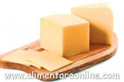Cascaval Rucarel LINTUCA cca.300g pret/buc