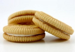 Biscuiti cu Crema de Cacao ARO 1Kg